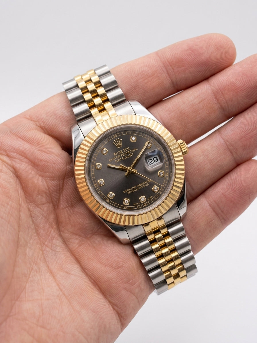 Title: Luxury Men's Two-Tone Jubilee Diamond Dial Watch