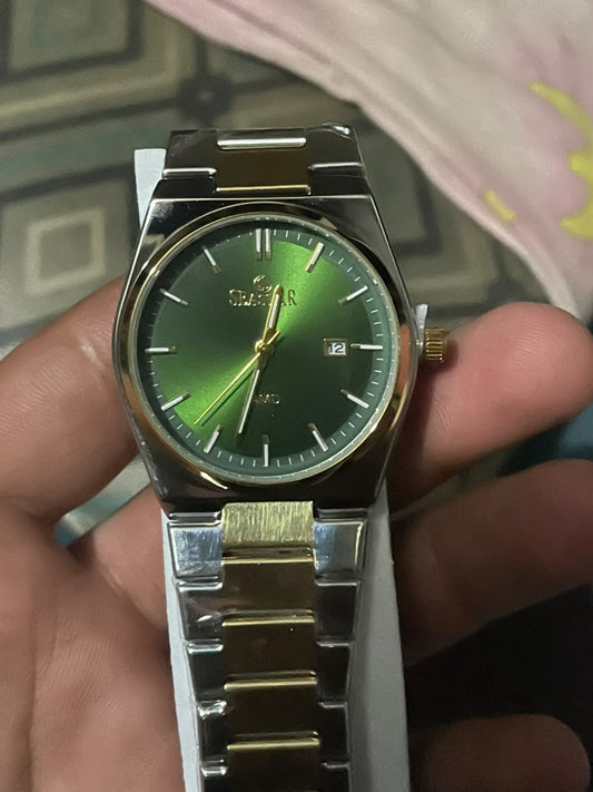 Seastar Men's Two-Tone Integrated Bracelet Watch